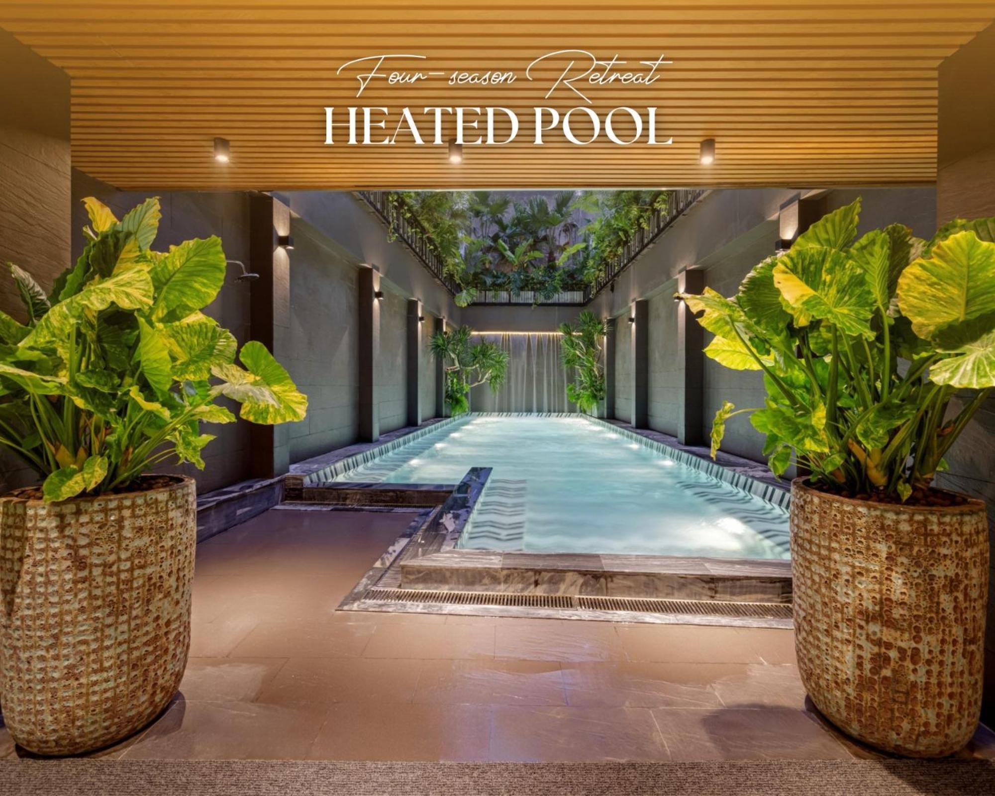 La Siesta Classic Hang Thung Hanói Exterior foto The heated pool at the hotel